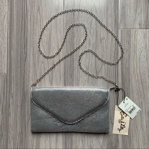 Mesh Silver Envelope Clutch - Estee & Lilly